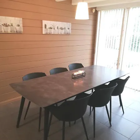 Maison 3 A 200 M De La Des Lacs De L Eau D Heure *