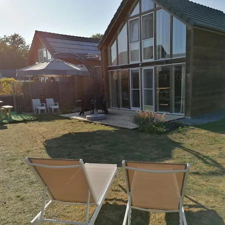 Maison 3 A 200 M De La Des Lacs De L Eau D Heure Tatil Evi